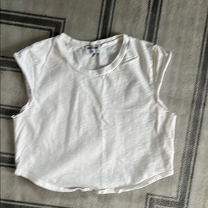 2 LNA Clothing Cropped Tanks